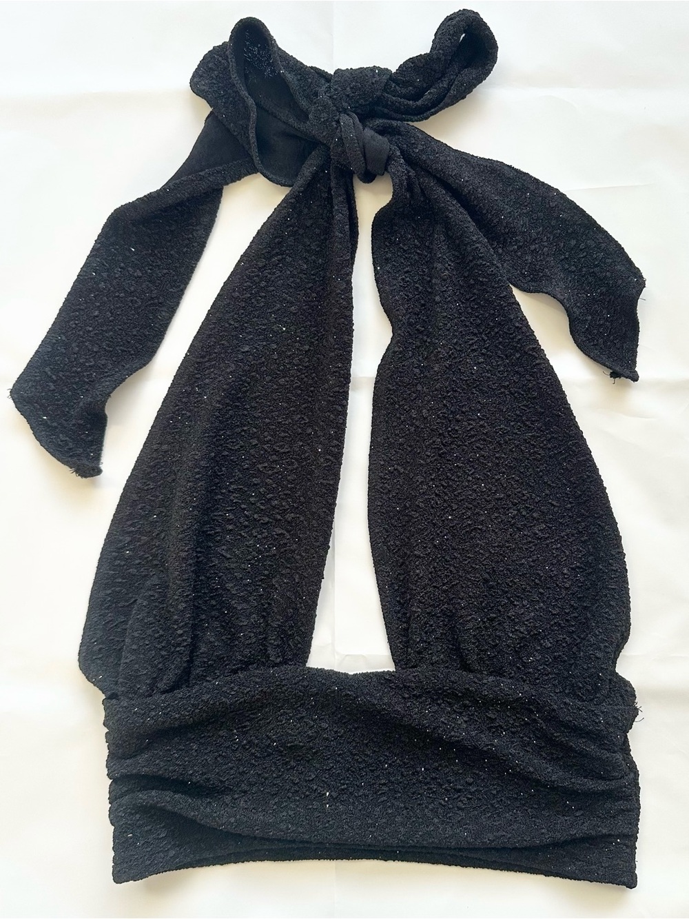 Cider black shimmer halter crop top, size small